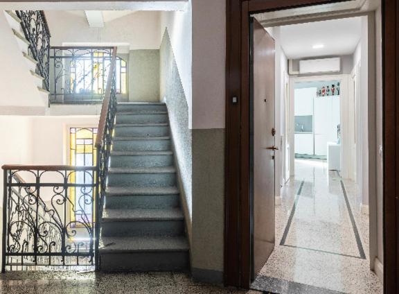 Casa Mauri Lägenhet Lecco Exteriör bild
