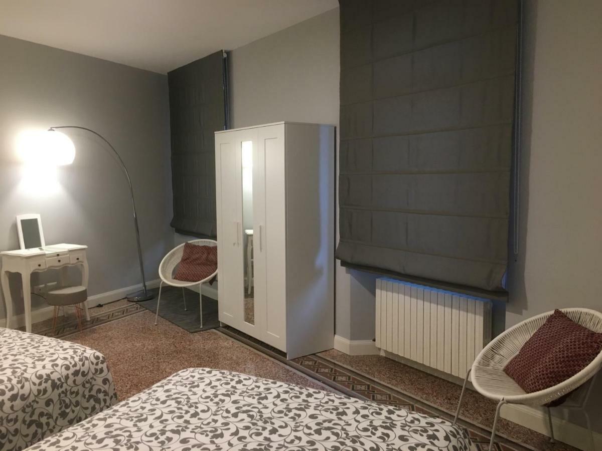 Casa Mauri Lägenhet Lecco Exteriör bild