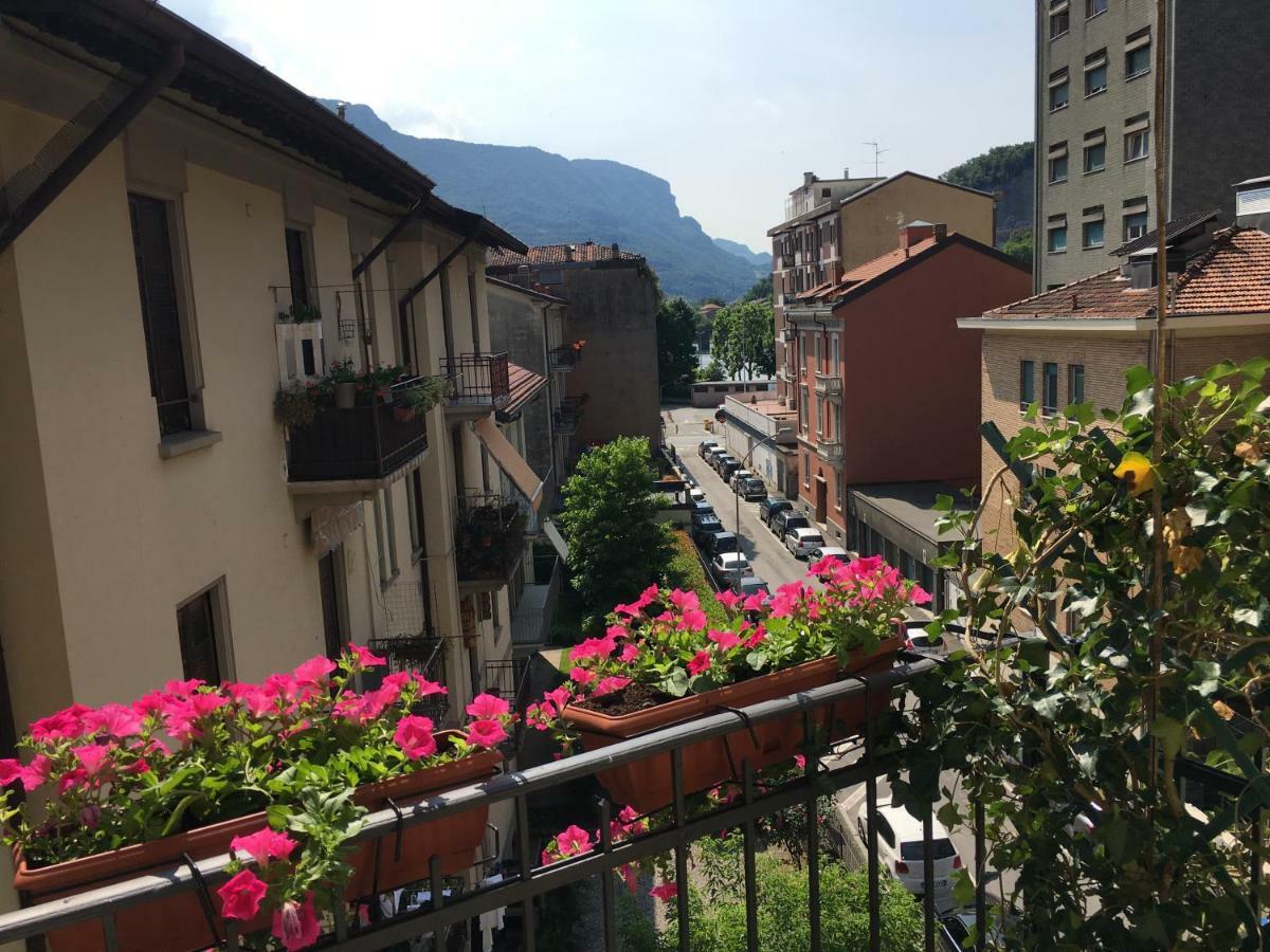 Casa Mauri Lägenhet Lecco Exteriör bild